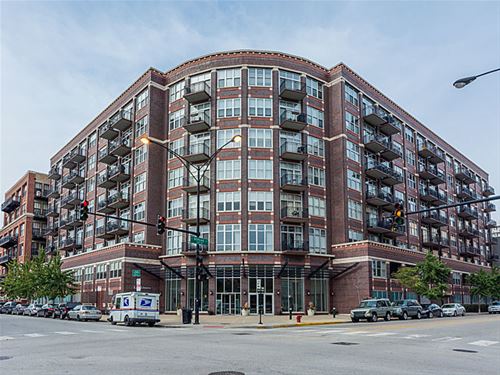 1000 W Adams Unit 817, Chicago, IL 60607