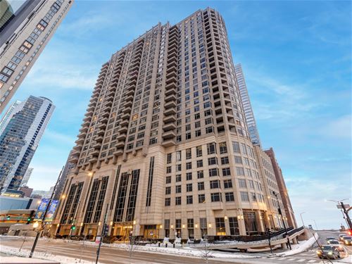 530 N Lake Shore Unit 1801, Chicago, IL 60611