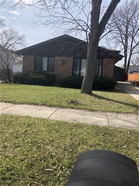 9650 Merton, Oak Lawn, IL 60453