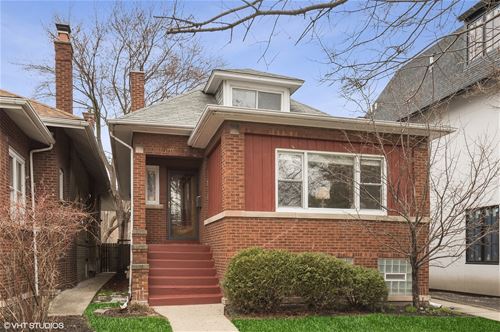 2858 W Giddings, Chicago, IL 60625