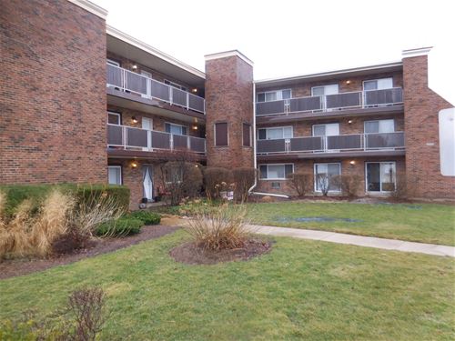 600 S York Unit 3D, Elmhurst, IL 60126