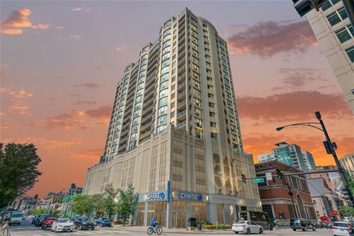 600 N Dearborn Unit 803, Chicago, IL 60654