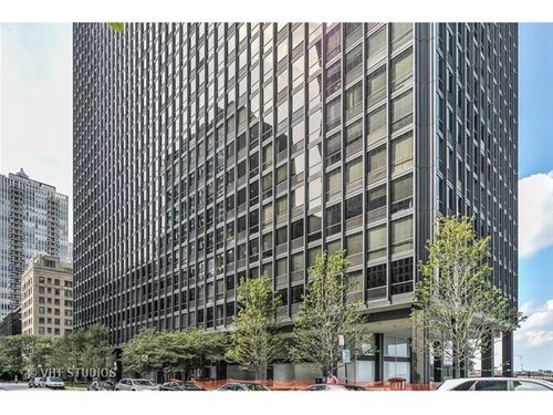 900 N Lake Shore Unit 313, Chicago, IL 60611