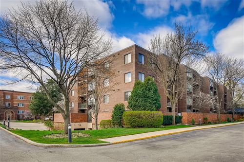 2200 Bouterse Unit 205, Park Ridge, IL 60068