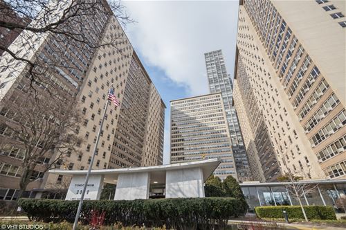 3950 N Lake Shore Unit 1625, Chicago, IL 60613