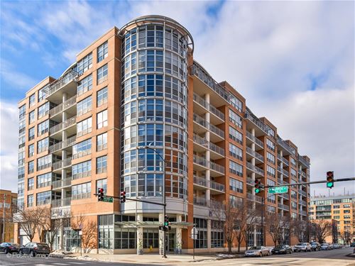 1200 W Monroe Unit 808, Chicago, IL 60607