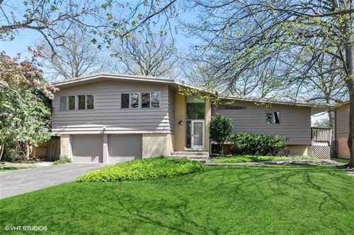 2913 Twin Oaks, Highland Park, IL 60035