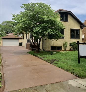 4830 W Chase, Lincolnwood, IL 60712