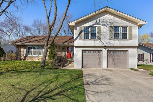 1414 Bladon, Schaumburg, IL 60195
