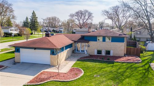 2105 N Verde, Arlington Heights, IL 60004