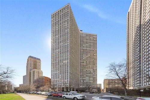 2626 N Lakeview Unit 3306, Chicago, IL 60614