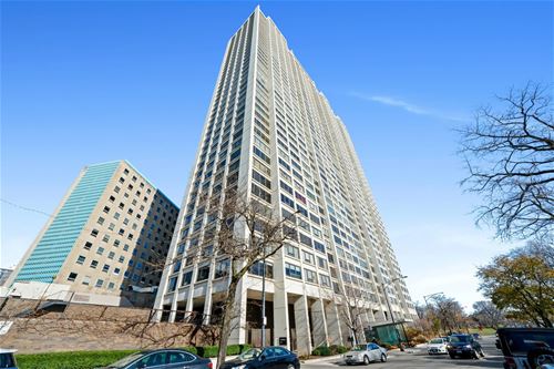 2800 N Lake Shore Unit 1009, Chicago, IL 60614