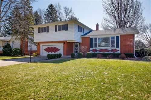 26W139 Blackhawk, Wheaton, IL 60189