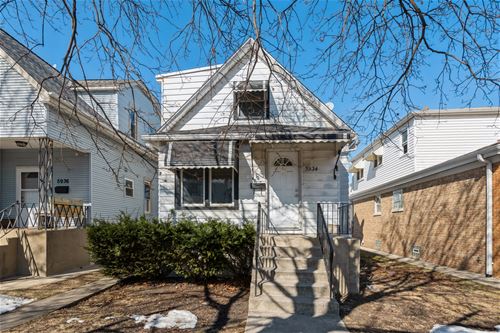 5934 W Giddings, Chicago, IL 60630