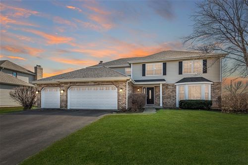 3860 Mandeville, Naperville, IL 60564