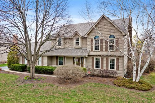 421 Fairway View, Algonquin, IL 60102