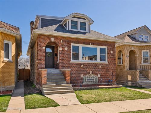 4855 N Merrimac, Chicago, IL 60630