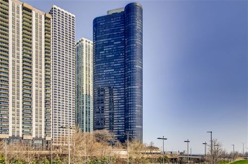 155 N Harbor Unit 4001, Chicago, IL 60601