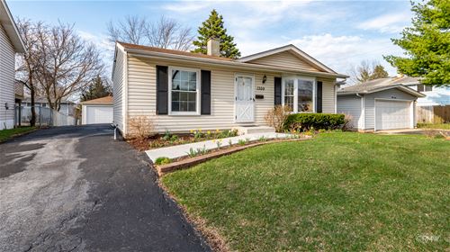 1309 Dawes, Wheaton, IL 60189