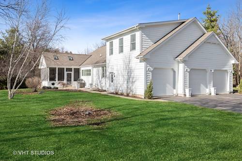 3417 S Country Club, Woodstock, IL 60098