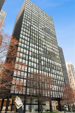 880 N Lake Shore Unit 15B, Chicago, IL 60611