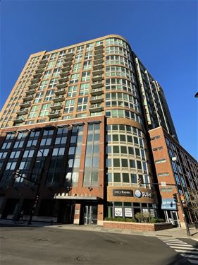 600 N Kingsbury Unit 906, Chicago, IL 60654