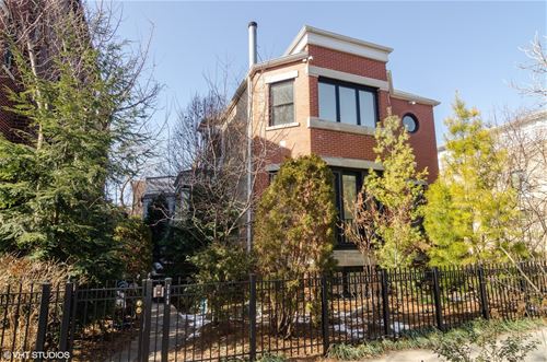 2640 N Bosworth, Chicago, IL 60614