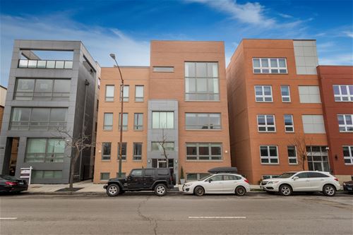 2743 N Ashland Unit 3S, Chicago, IL 60614