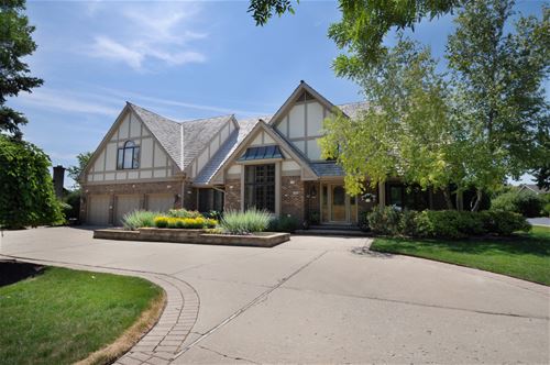 225 Wood Glen, Oak Brook, IL 60523