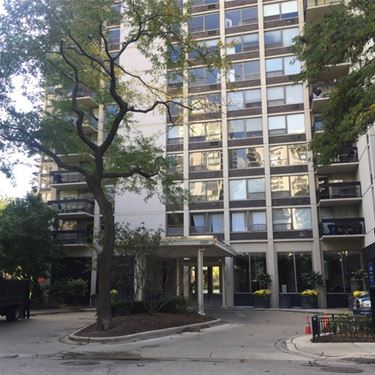 1360 N Sandburg Unit 310C, Chicago, IL 60610