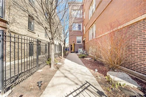 1918 W Cullom Unit 202, Chicago, IL 60613