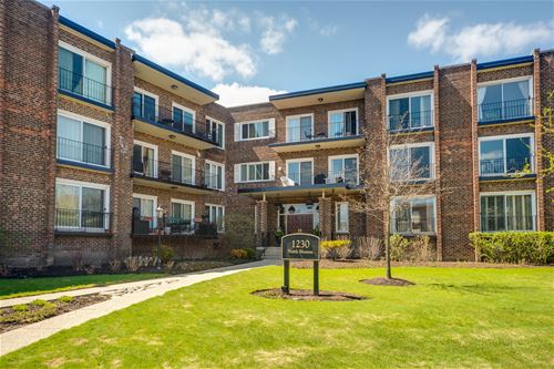 1230 N Western Unit 201, Lake Forest, IL 60045