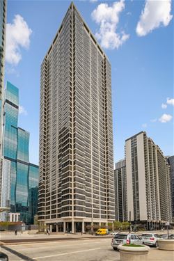 360 E Randolph Unit 2207, Chicago, IL 60601