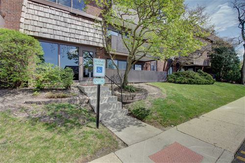 548 Timber Ridge Unit 106, Carol Stream, IL 60188