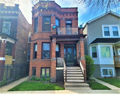 3932 N Bernard, Chicago, IL 60618