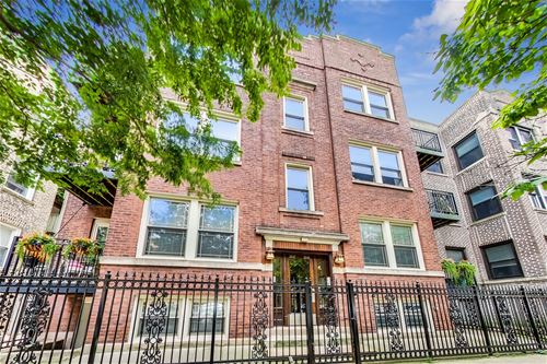 1949 W Leland Unit 1, Chicago, IL 60640