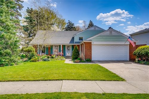 1723 S Chesterfield, Arlington Heights, IL 60005