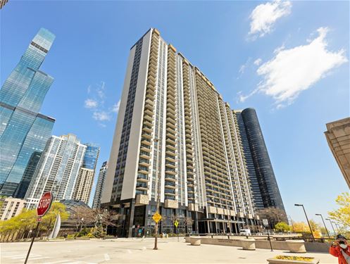 400 E Randolph Unit 2306, Chicago, IL 60601