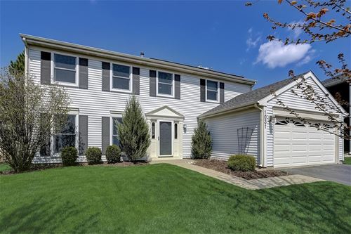 1031 Hill Crest, Carol Stream, IL 60188