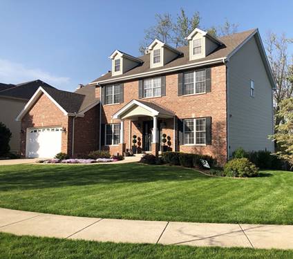 1033 Deer Glen, Glen Ellyn, IL 60137