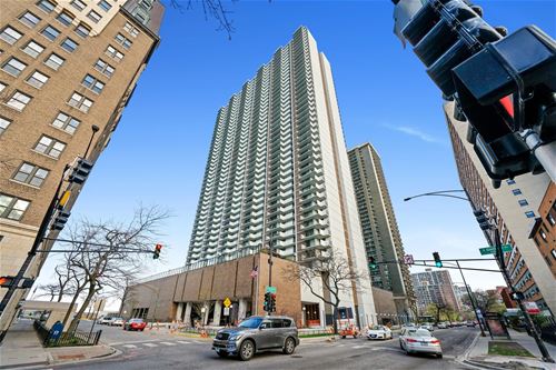 6033 N Sheridan Unit 10F, Chicago, IL 60660