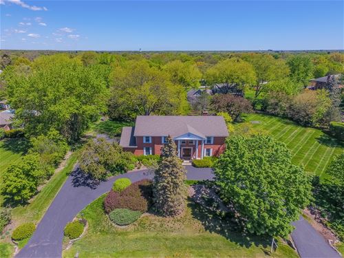 1754 Firth, Inverness, IL 60067