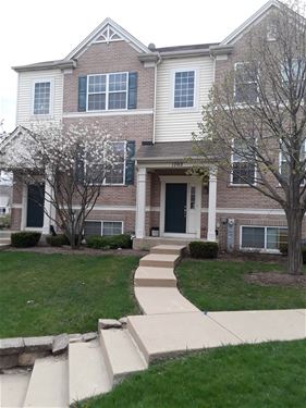 1702 Dogwood Unit 1702, Hanover Park, IL 60133