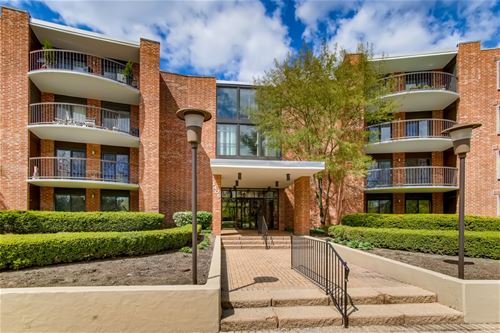 1405 E Central Unit 218C, Arlington Heights, IL 60005
