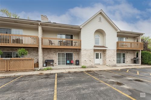 800 Madison Unit 1B, Lockport, IL 60441