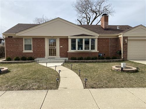 7328 Karlov, Lincolnwood, IL 60712