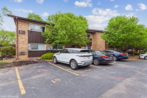 2208 Arbor Unit 4, Downers Grove, IL 60515