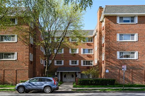 800 Washington Unit 406, Oak Park, IL 60302