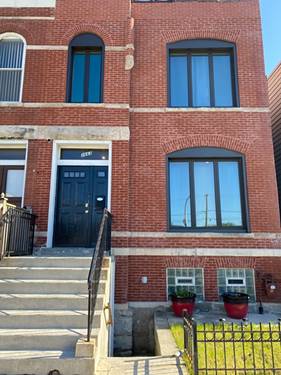 2663 W Maypole, Chicago, IL 60612