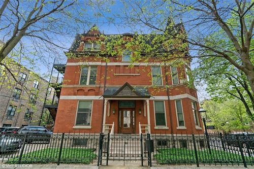 2052 N Orleans Unit 2, Chicago, IL 60614